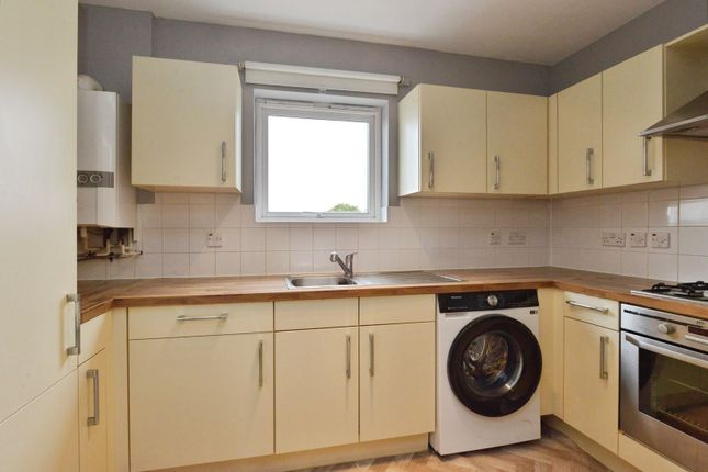 35, Bridge Hook Close, Milton Keynes photo 4