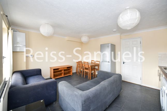Thumbnail Terraced house to rent in Cahir Street, Canary Wharf, Isle Of Dogs, London