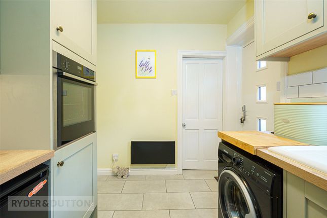 7, Cooperative Terrace, West Yorkshire photo 4