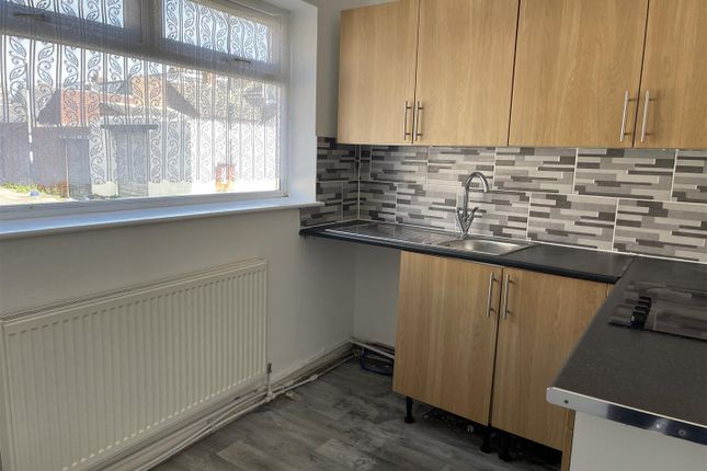 18, Fuller Road, Sunderland photo 3