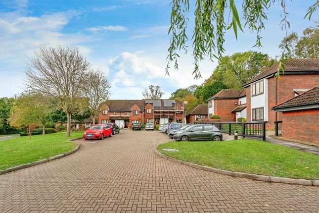 Property for sale in Cherry Green Close, Redhill