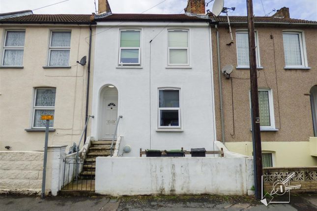 Thumbnail Property to rent in Brandon Street, Gravesend, Kent