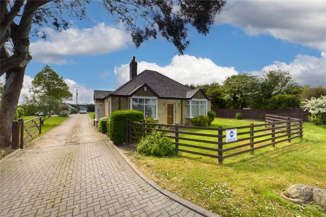 Thumbnail Bungalow for sale in Colne Road, Earith, Huntingdon, Cambridgeshire