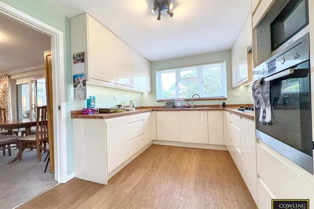 22, Riverside Walk, Wickford photo 3