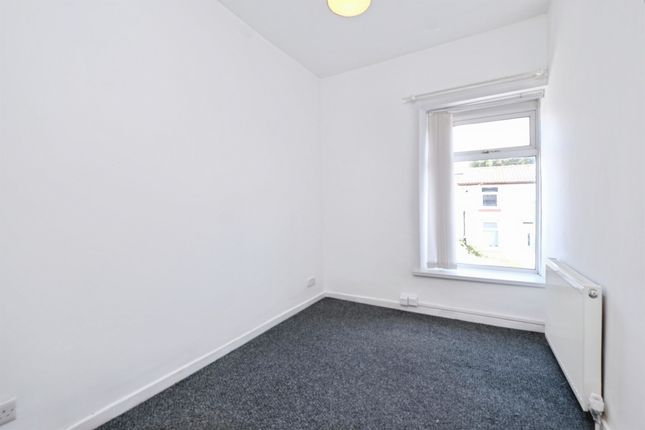 132, Abertillery Road, Abertillery photo 3