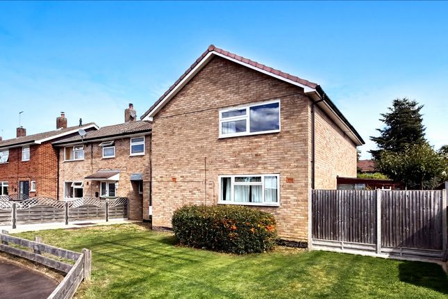 2-bed flat on 55, Four Acres, STEVENAGE, £280,000