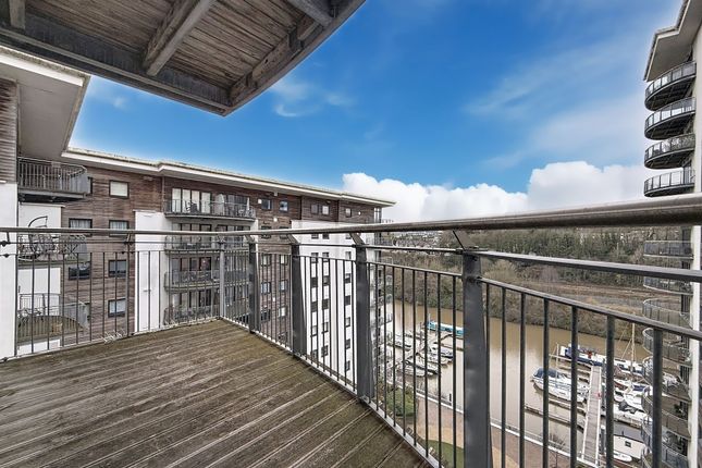 2-bed flat on 146 Roma Victoria Wharf Watkiss Way, Cardiff, £150,000