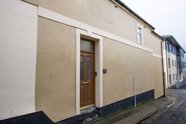 Thumbnail End terrace house to rent in Chapel Lane, Penarth