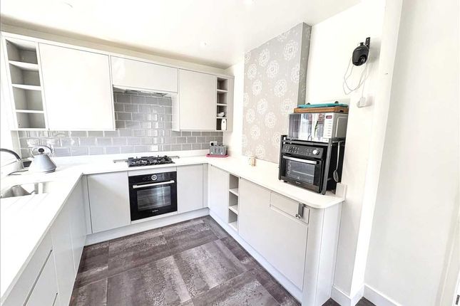 31, Parkside, Sutton In Ashfield photo 2