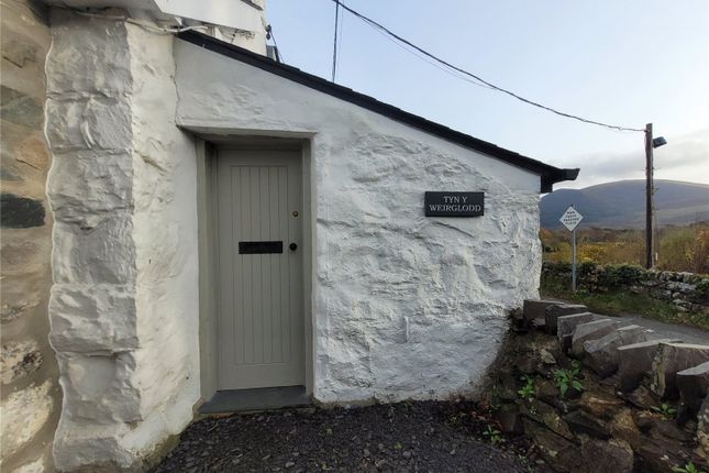 Cottage for sale in Waunfawr, Caernarfon, Gwynedd