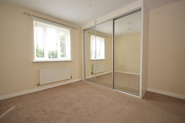 6, Swinbourne House, Braintree photo 4