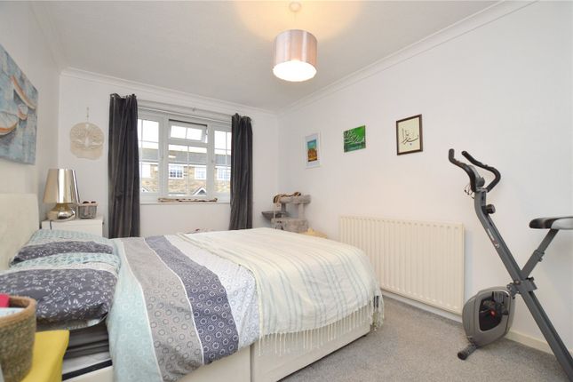 Town house for sale in Thornhill Grove, Calverley, Pudsey, West Yorkshire