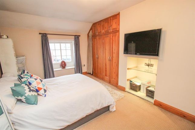 24B, Low Skellgate, North Yorkshire photo 4
