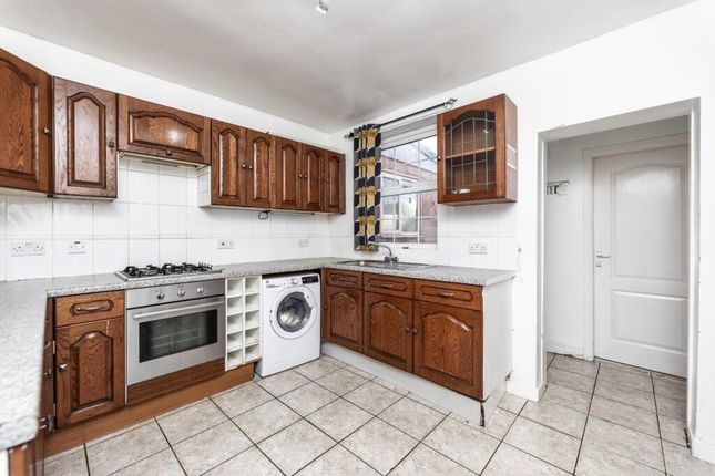 19, Kinsley Street,, Wakefield photo 4