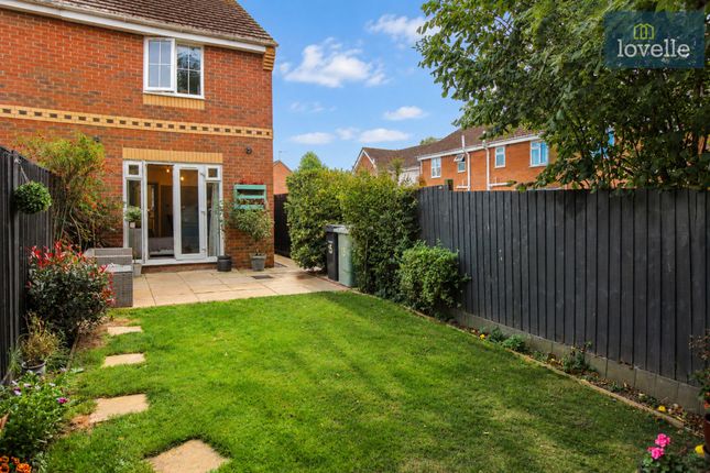 15 Bradley Close, Louth photo 2