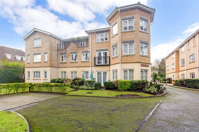 Flat for sale in Uxbridge Road, Stanmore, Middlesex