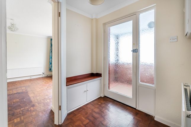 13 Swan Ridge, Edenbridge photo 4