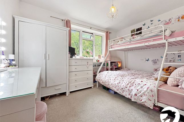 14, Micawber Close, Kent photo 5