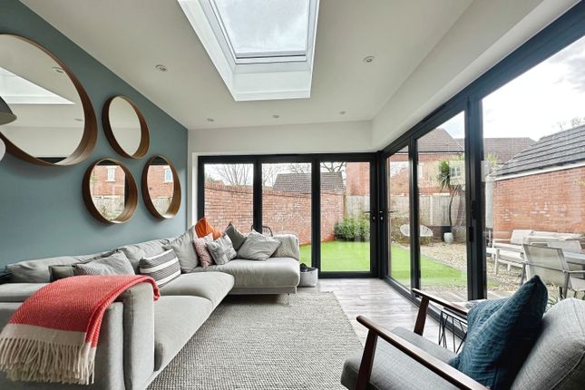 40, Hazledine Way, Bridgnorth photo 4