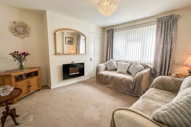 9, Hillwell, Malmesbury photo 2