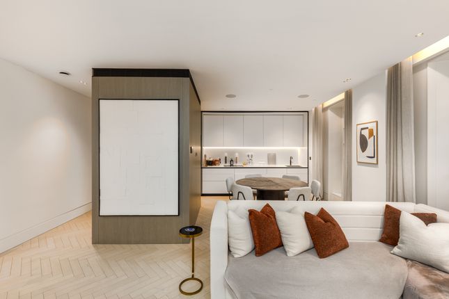 2, Park Crescent, London photo 4