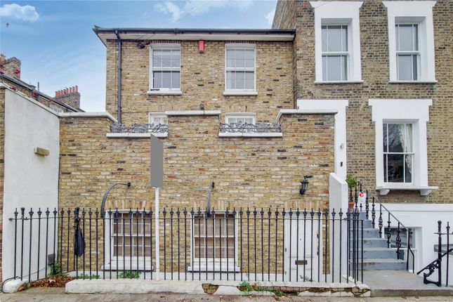 Thumbnail Flat to rent in Wolsey Road, Newington Green, Islington, London