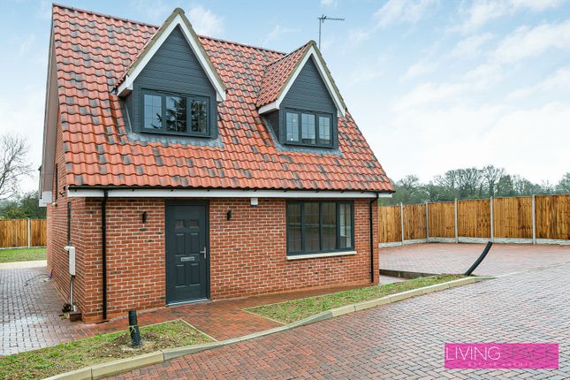 PLOT 4, Barley Close, St Albans photo 2