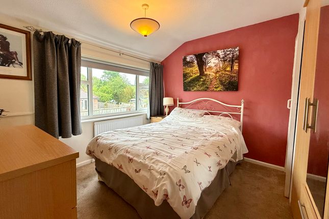 5, Rowallan Avenue, Gosport photo 4