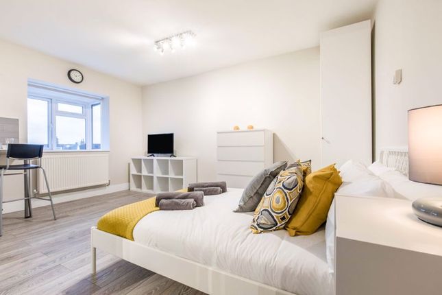 Thumbnail Flat for sale in Vicarage Way, Colnbrook, Slough