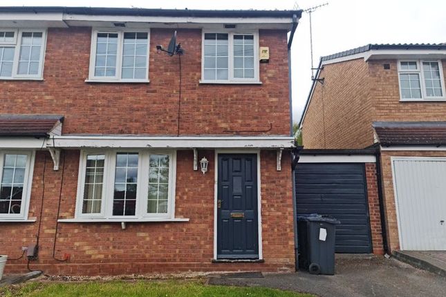 Semi-detached house to rent in Raddlebarn Farm Drive, Selly Oak, Birmingham