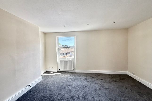 8, George Street, Driffield photo 5