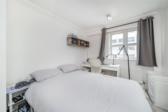 Flat for sale in Lisson Grove, London
