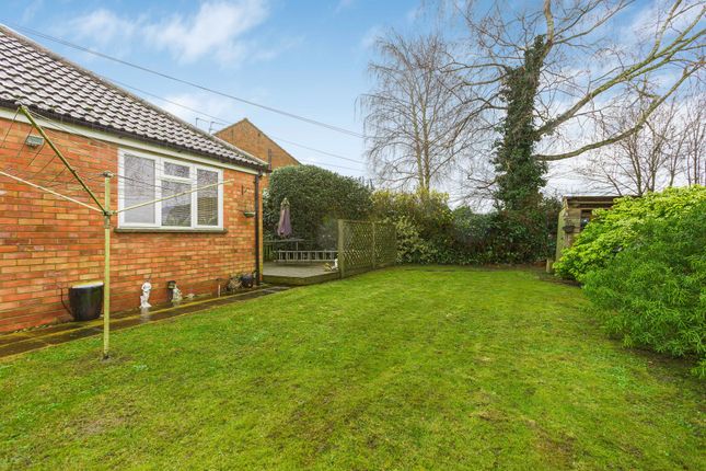 Semi-detached bungalow for sale in Five Acres, London Colney