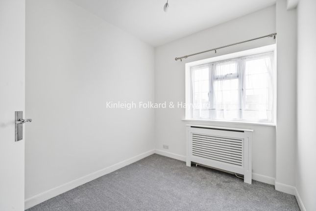 Flat to rent in Adelaide Road, London