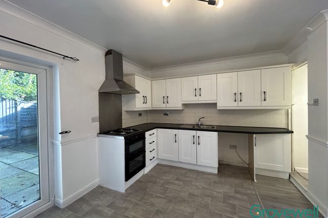 50 Moss Lane, Manchester photo 5