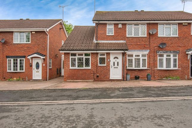 Thumbnail Semi-detached house for sale in Joiners Close, Worcester
