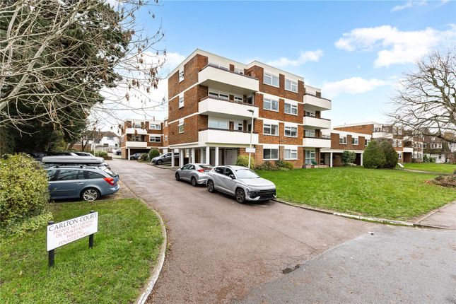7 Carlton Court,, Carlton Road, Hertfordshire photo 2
