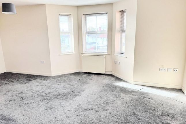 31, Charlton Court, Liverpool photo 3