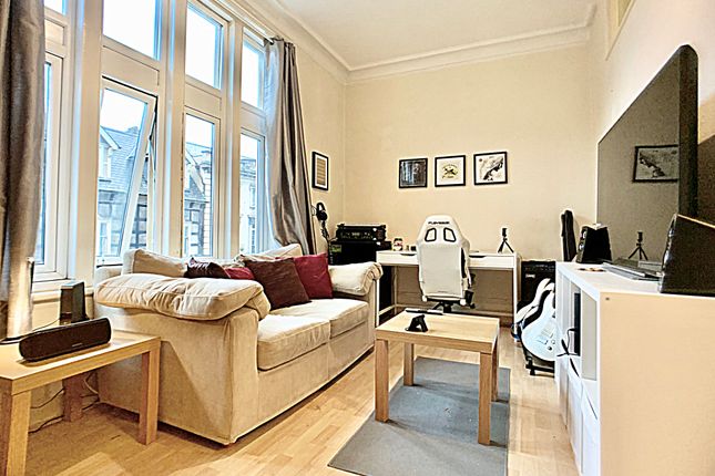 St. Marys Street, ***WALKING DISTANCE TO THE EMBANKMENT***St. Marys Street, Bedford photo 2
