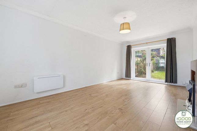 1, Willaston Way, Handforth photo 4