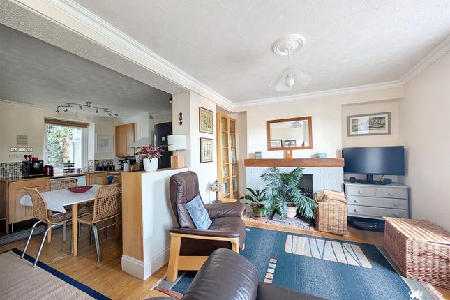 5, Wellfield Terrace, Ferryside photo 3