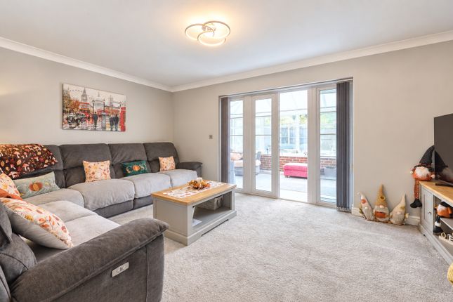 8, Stocking Road, Broadstairs photo 2