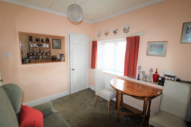 Flat for sale in Riverside Court, South Quay, King's Lynn