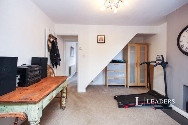 108, Lavender Hill, Lavender Hill photo 4