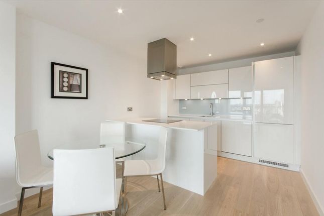 Thumbnail Flat to rent in Yabsley Street, London