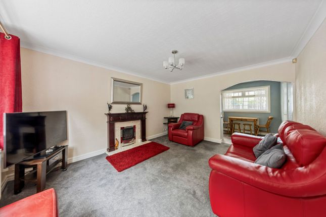 1 Springburn Gardens, Warrington photo 3