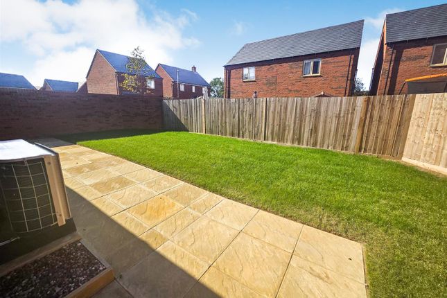 69, Morinsbury Road, Bedford photo 4