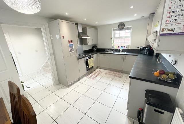 5, Culbone Road, Swindon photo 4