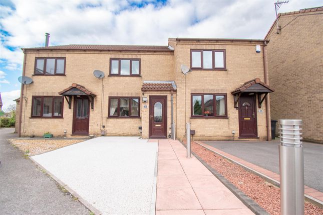 Terraced house for sale in Queens View Drive, Waingroves, Ripley