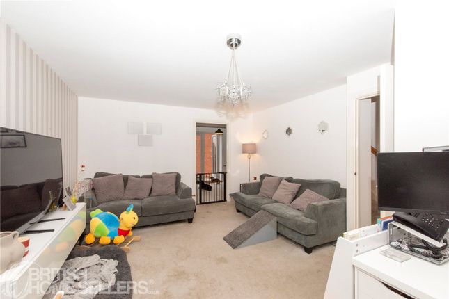 Farthington Drive, Warwickshire photo 4